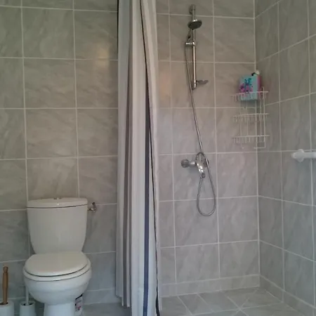 Le Poirier With Swimming Pool And Games *